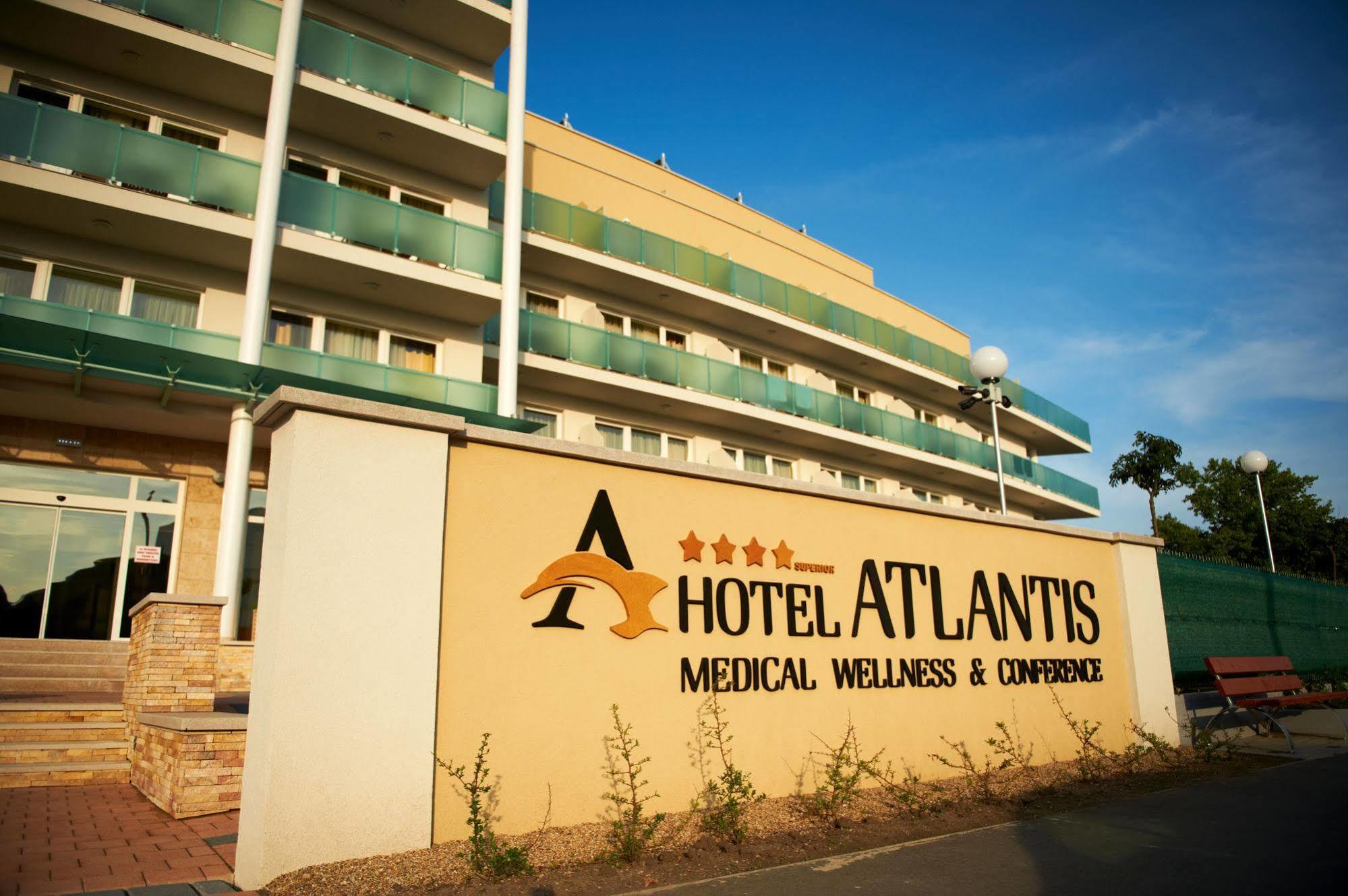 Hotel Atlantis Medical, Wellness & Conference Гайдусобосло Екстер'єр фото